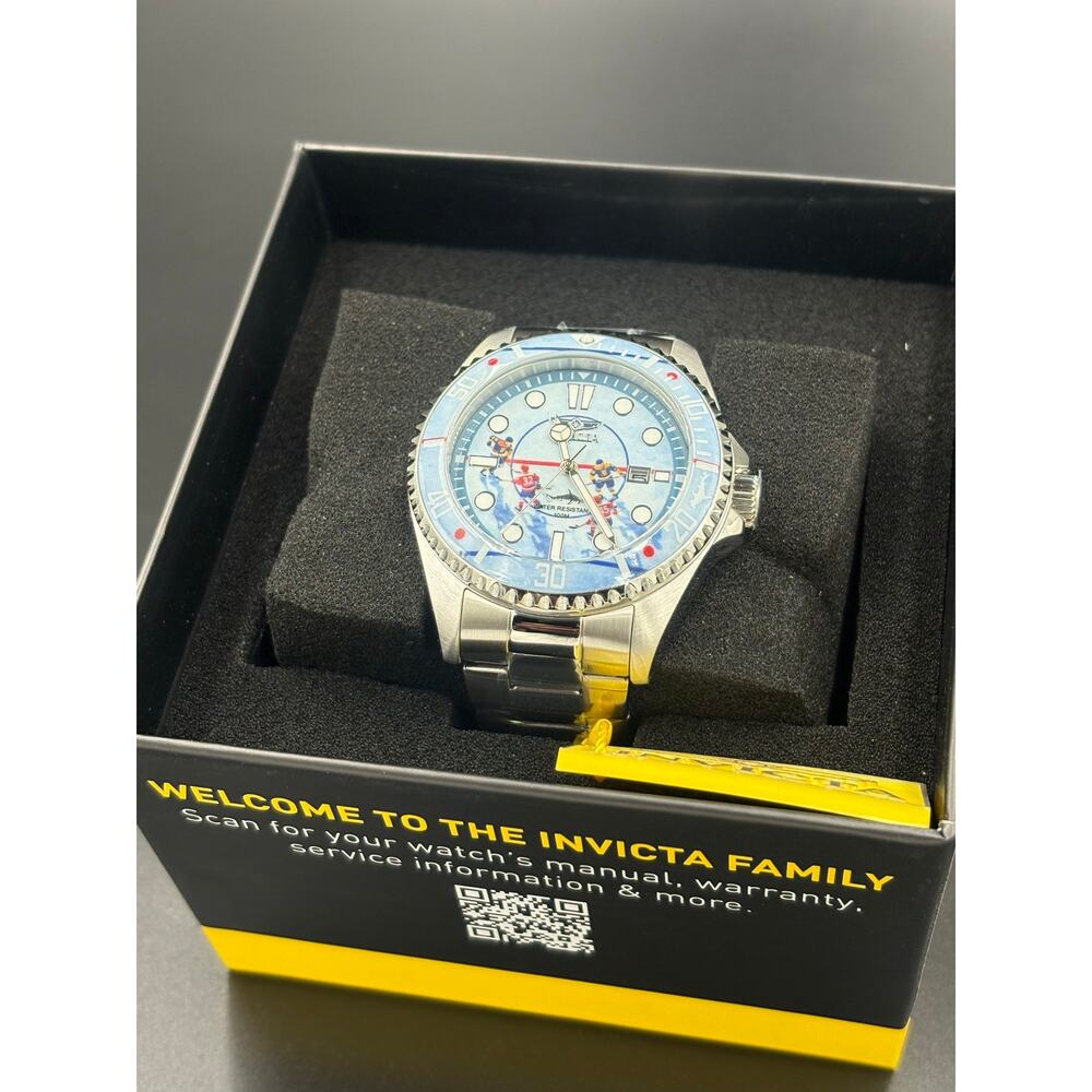Invicta Pro Diver Visions From Above Hockey Mens Watch 43mm New in Box - Picture 3 of 4